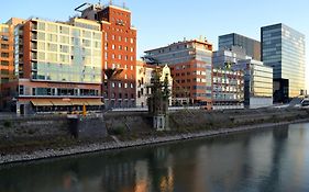 Courtyard By Marriott Duesseldorf Hafen